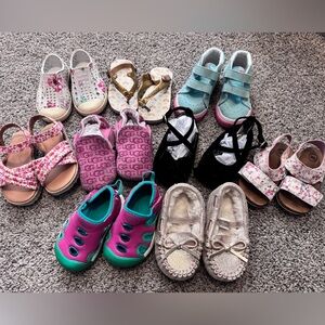 Bundle of toddler girls shoes Sz 4-5